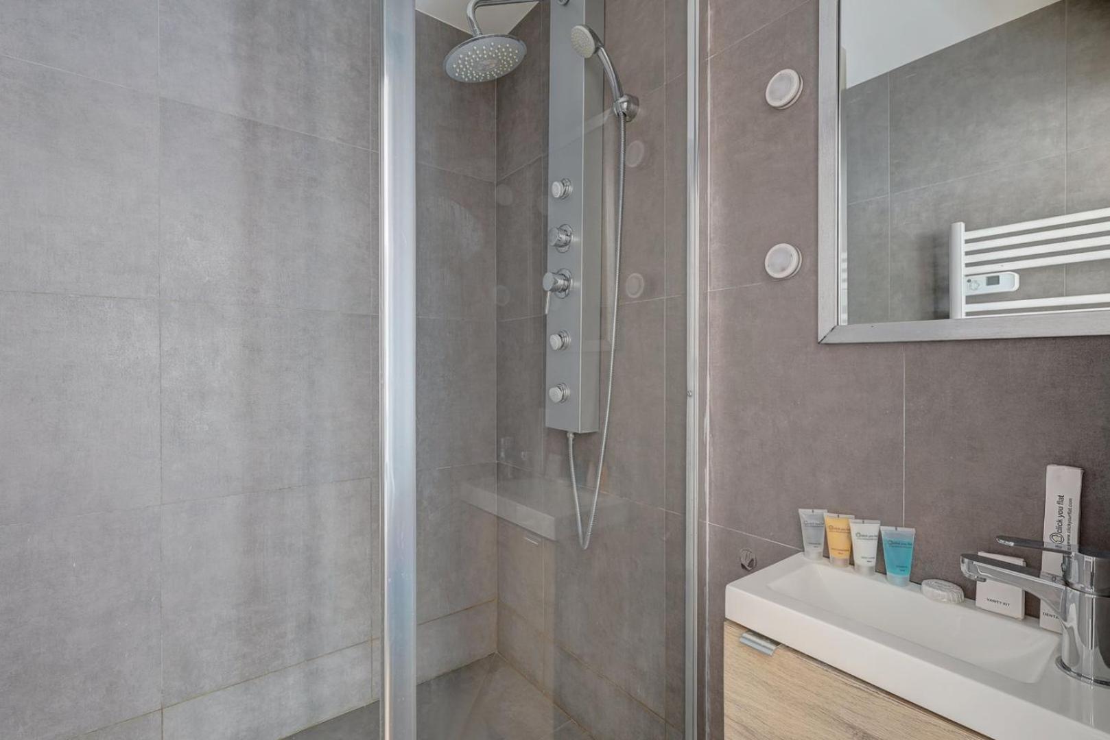 127 Suite Moshe - Superbe Appartement A Paris. Экстерьер фото