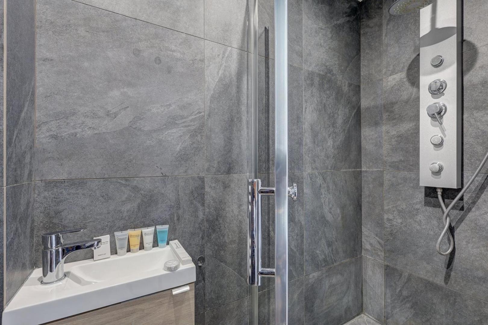 127 Suite Moshe - Superbe Appartement A Paris. Экстерьер фото